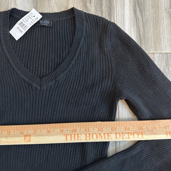 NWT Brandy Melville Sweater Y2K Black Knit Long Sleeve Cropped V-Neck One Size - Picture 5 of 6